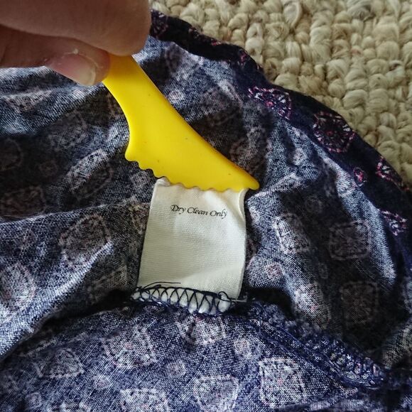 Mine brand - Printed Geo Embroidered sleeveless Tank Top size M - Picture 4 of 11